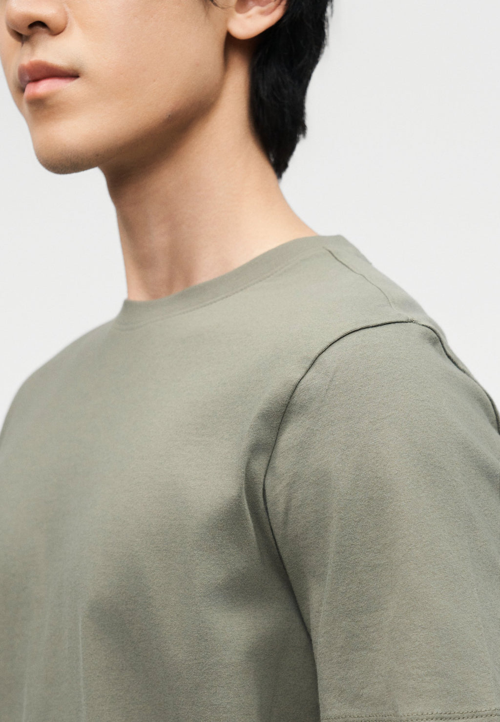 CLASSIC - Basic T-shirt - mesculen green