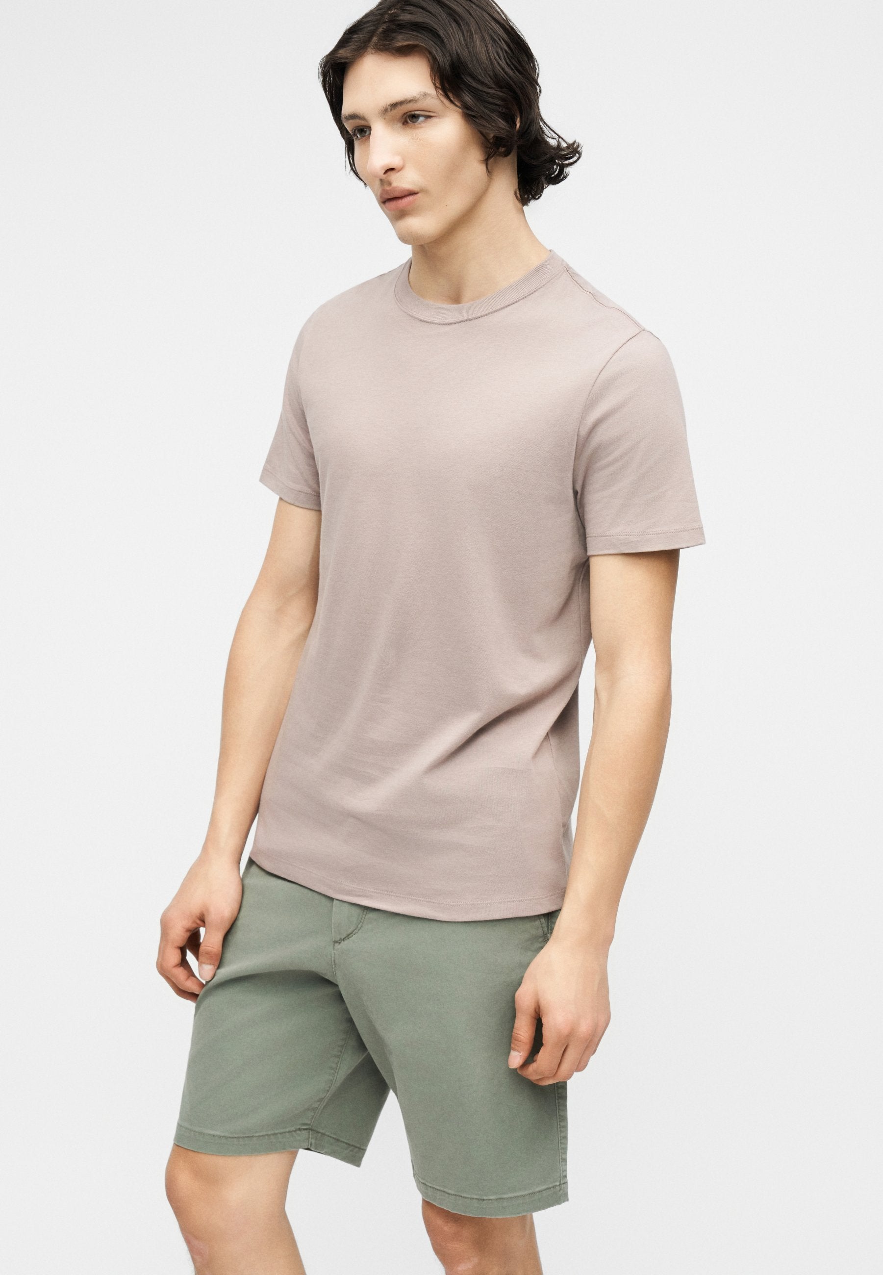 ESSENTIAL - Shorts - mesculen green