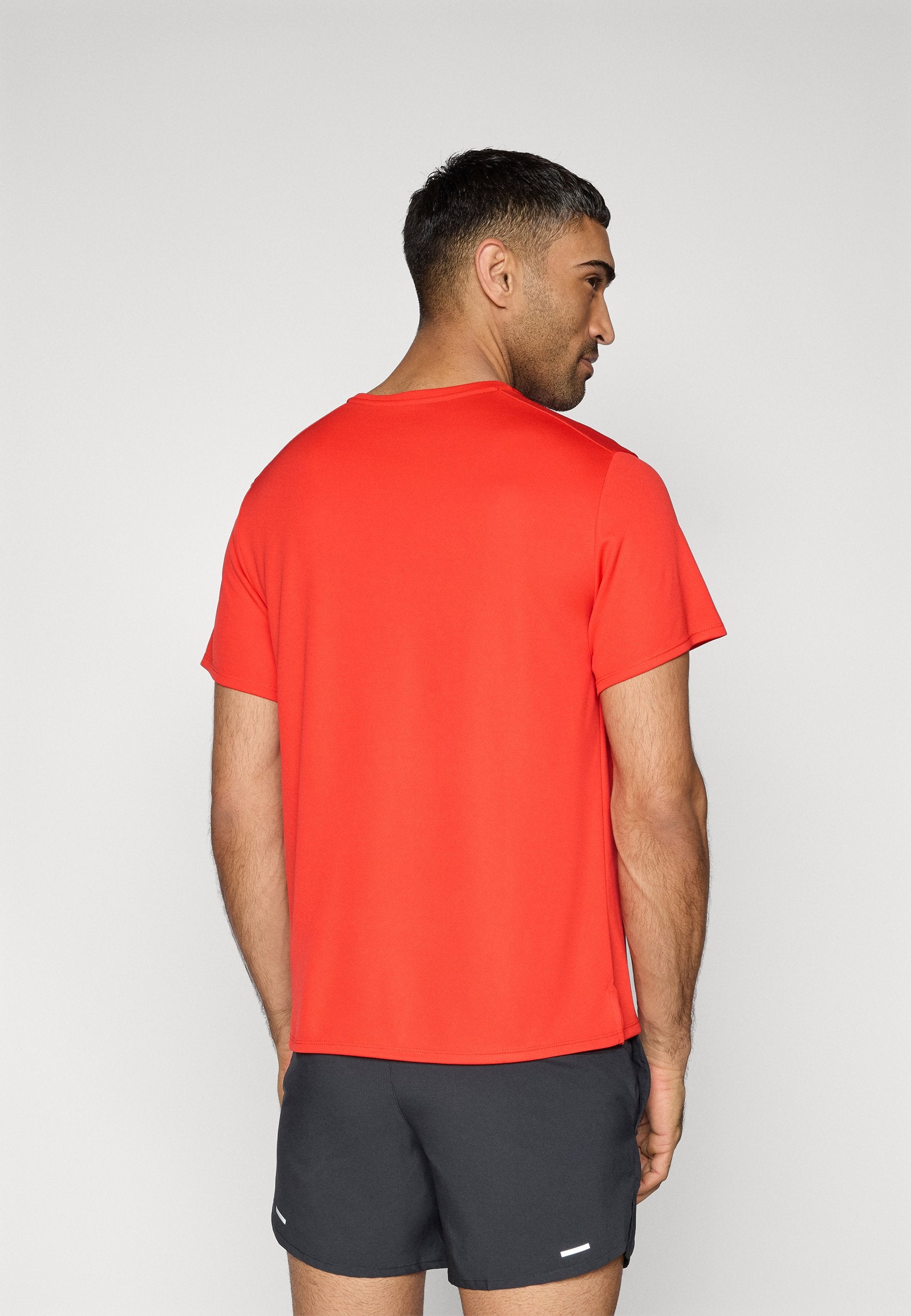 MILER - Sports T-shirt - light crimson/reflective silver-coloured