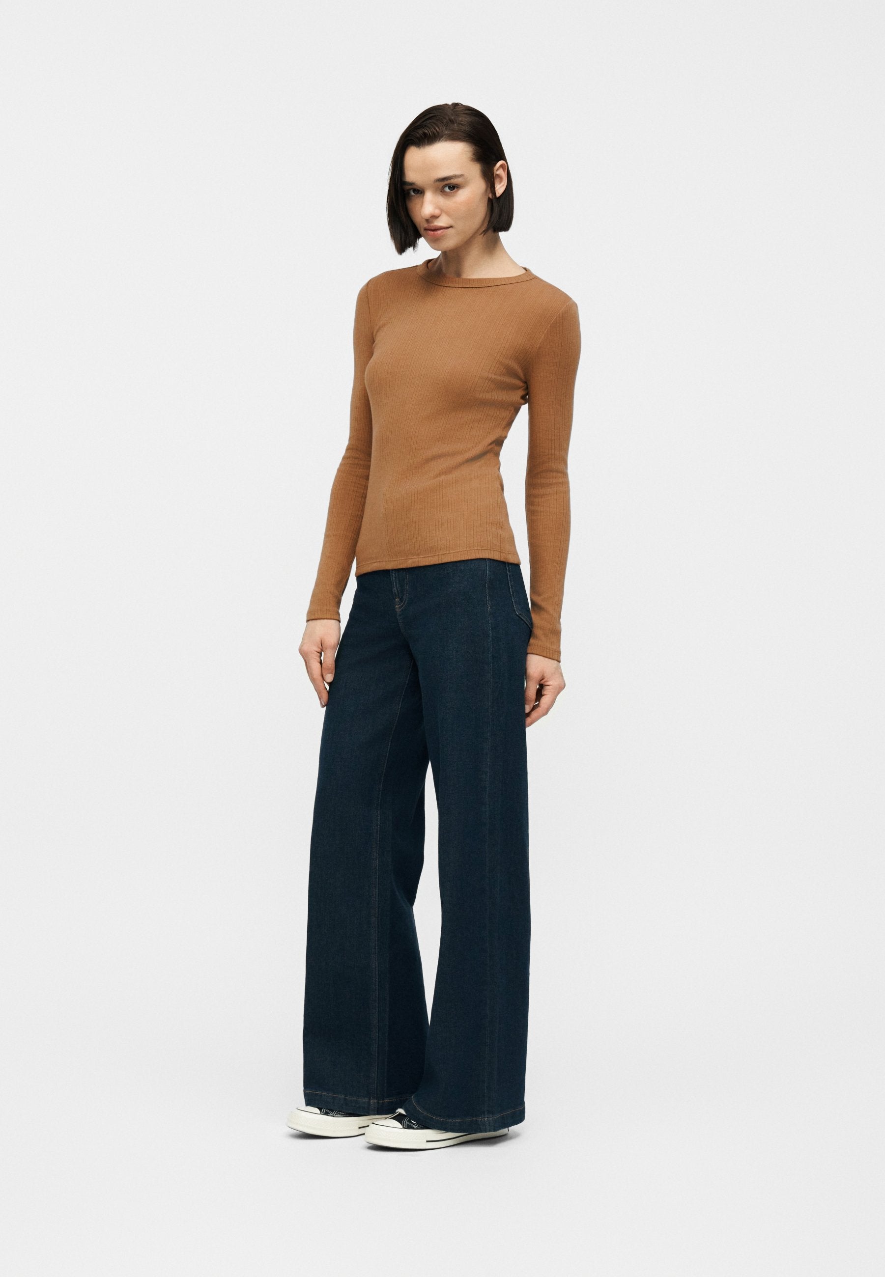 VERIGATED CREW - Long sleeved top - kola nut