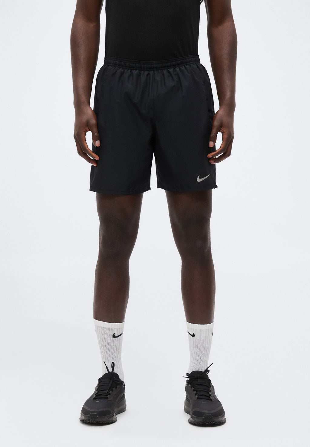 MILER SHORT - Sports shorts - black