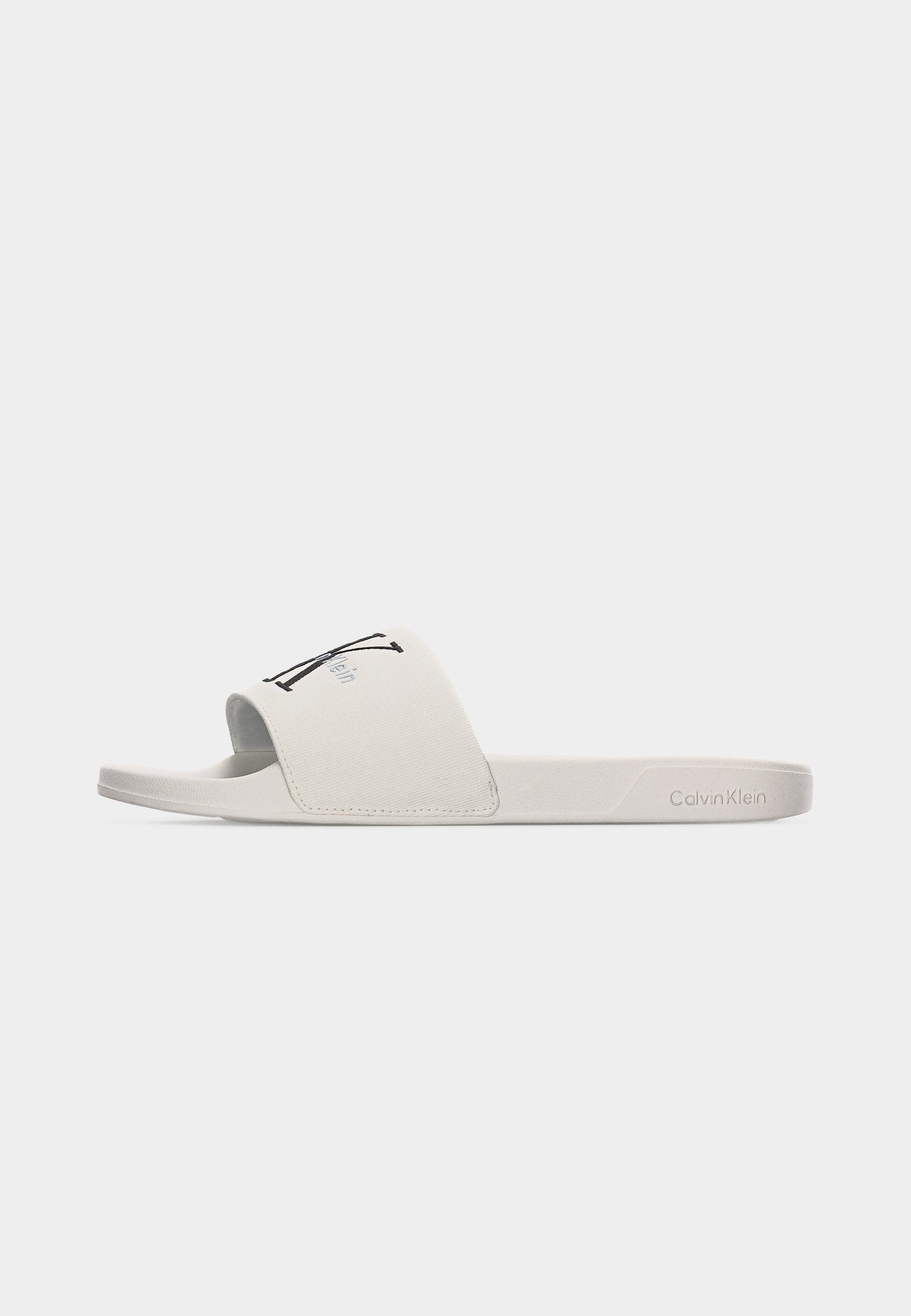 Mules - triple bright white