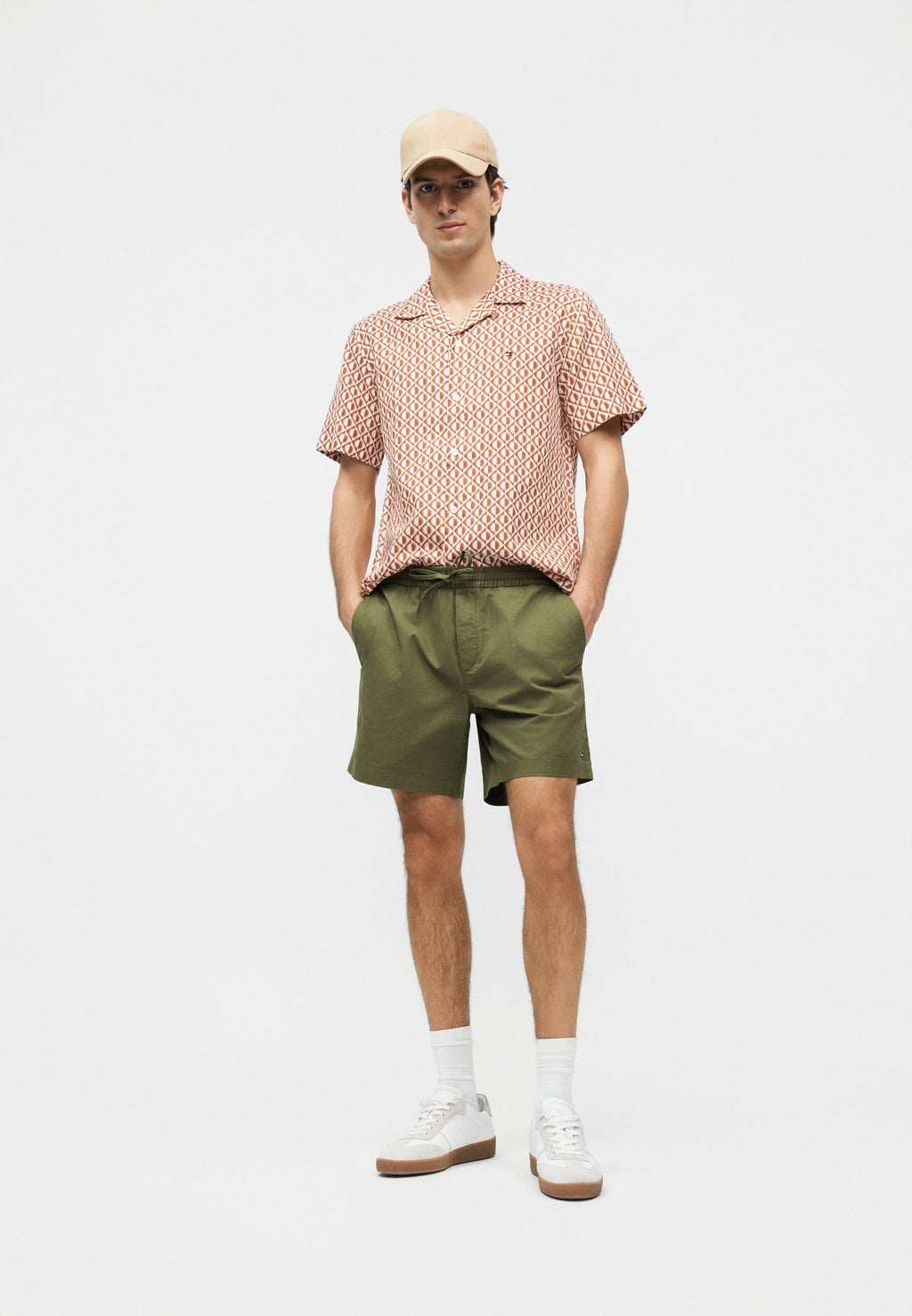 DOVER - Short - artichaut foncé