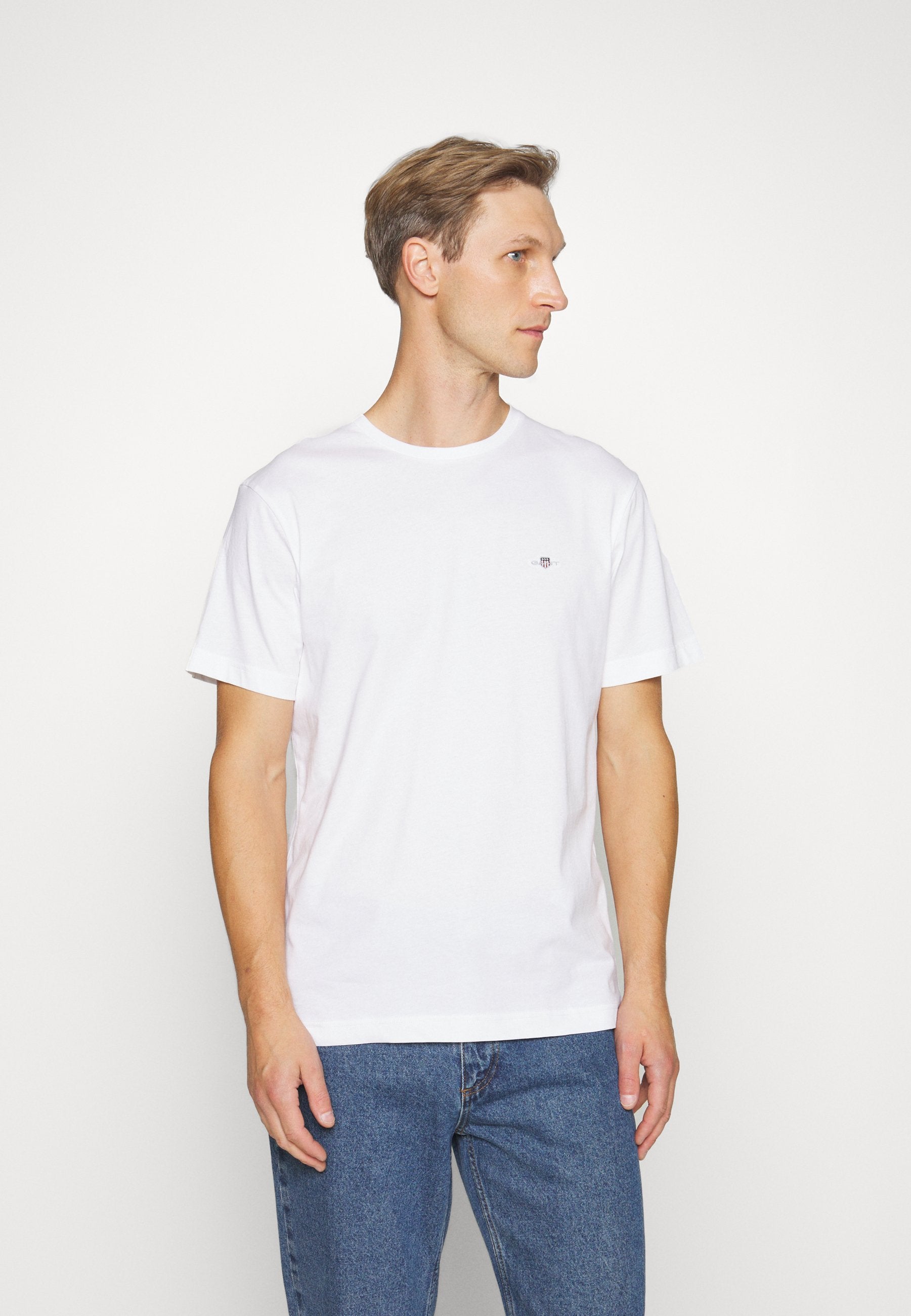 REG SHIELD SS T-SHIRT - Basic T-shirt - white